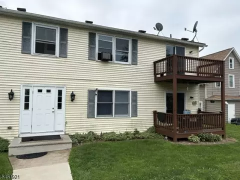 3 Prospect St #2C, Mount Arlington, NJ 07856