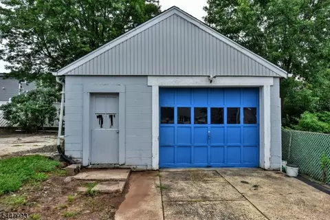 Exterior - 166 Kent St, Hackensack, NJ 07601 photo 2 of 2