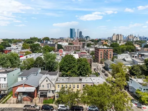 100 Atlantic St, Jersey City, NJ 07304