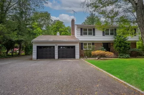 141 Southern Blvd, Chatham Twp, NJ 07928
