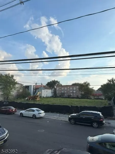 432 434 Livingston St, Elizabeth City, NJ 07206