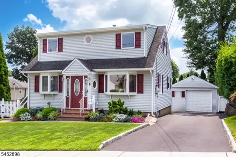 9 Clairmont Rd, Clifton, NJ 07012