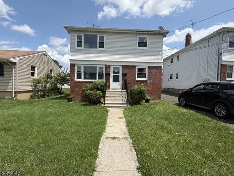 1110 Bower St, Linden, NJ 07036