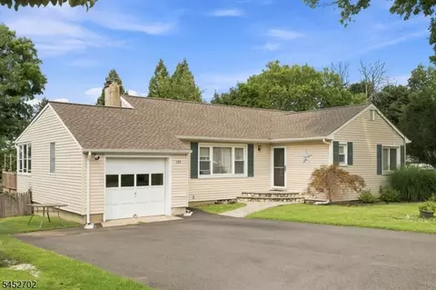 119 Andover Sparta Rd, Newton, NJ 07860