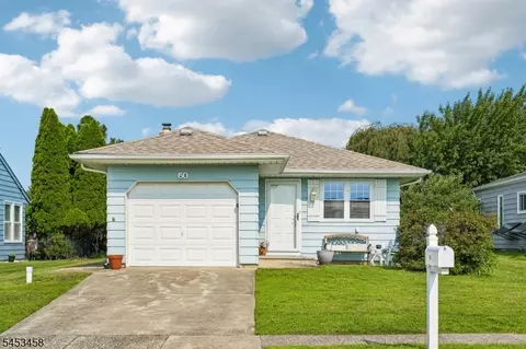 60 Puerto Vallarta St, Toms River, NJ 08757
