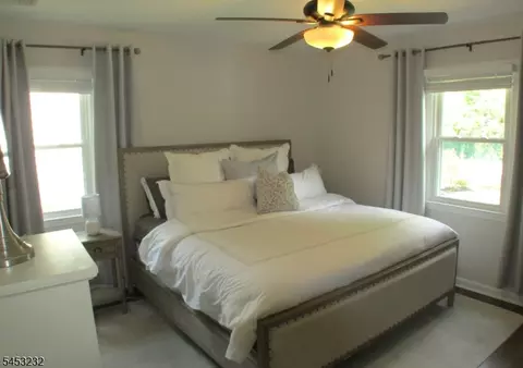 Bedroom - 407 Hillside Ave, Springfield, NJ 07081 photo 3 of 7