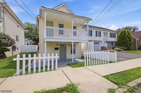 211 S 8th Ave, Manville, NJ 08835