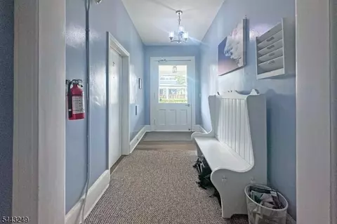 Entry Way - 2 Hillside Ave, Summit, NJ 07901 photo 1 of 3