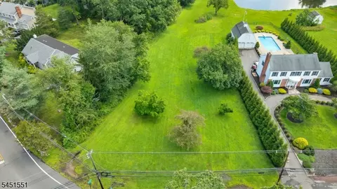 294 Powerville Rd, Boonton Twp, NJ 07005