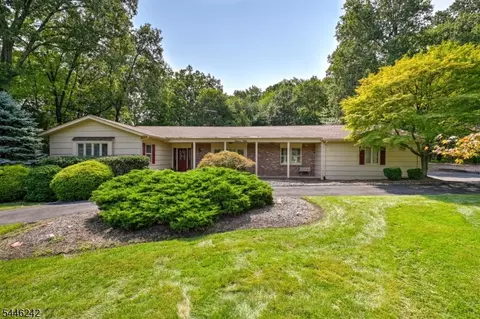 1250 Sherlin Dr, Bridgewater, NJ 08807