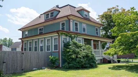 288 Paterson Ave, Little Falls Twp, NJ 07424