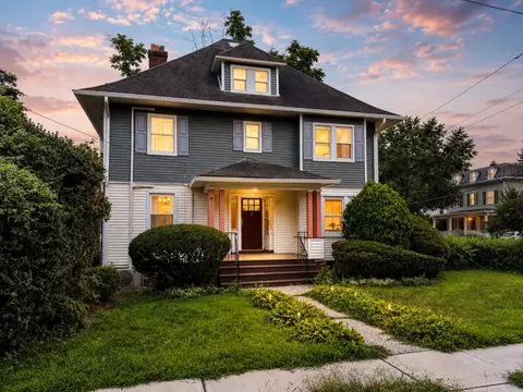 58 Osborne St, Bloomfield, NJ 07003