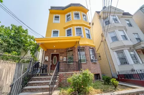 420 21st St, Irvington, NJ 07111