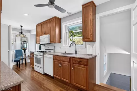 Kitchen - 1 Perry Pl, Springfield, NJ 07081 photo 1 of 4