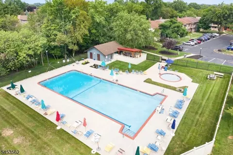 489 Brookside Ln, Hillsborough, NJ 08844