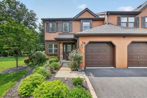 18 Estate Rd, Hillsborough, NJ 08844