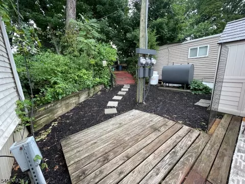 Exterior - 61 Travelo Dr, Wayne, NJ 07470 photo 6 of 6