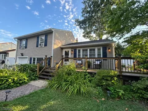 314 N Michigan Ave, Kenilworth, NJ 07033