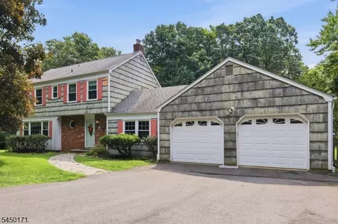 745 Backhus Estate Rd, Glen Gardner, NJ 08826