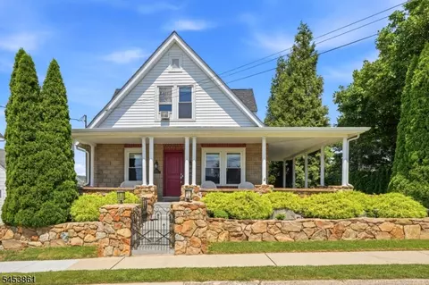 565 Grace Ave, Phillipsburg, NJ 08865