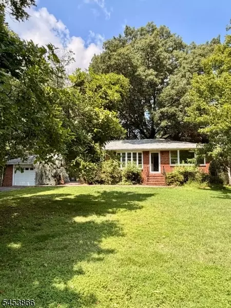 627 Old York Rd, Neshanic Station, NJ 08853