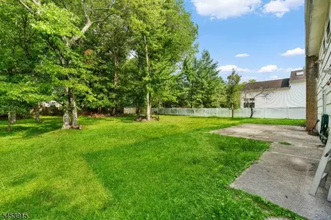 Exterior - 454 Plainfield Rd, Edison, NJ 08820 photo 3 of 3