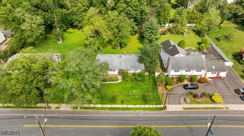 View/Area - 454 Plainfield Rd, Edison, NJ 08820 photo 3 of 11