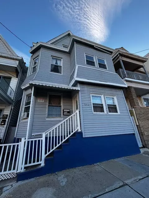 552 Market St, Paterson, NJ 07513