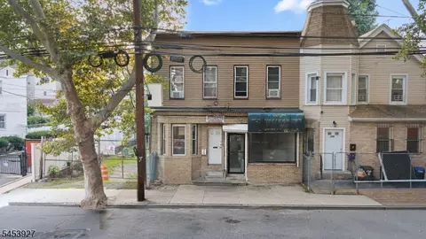 112 Garside St, Newark, NJ 07104