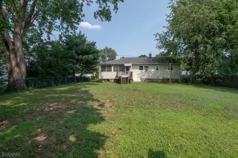 Exterior - 23 C St, Middlesex, NJ 08846 photo 1 of 1