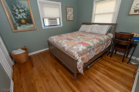 Bedroom - 23 C St, Middlesex, NJ 08846 photo 4 of 6
