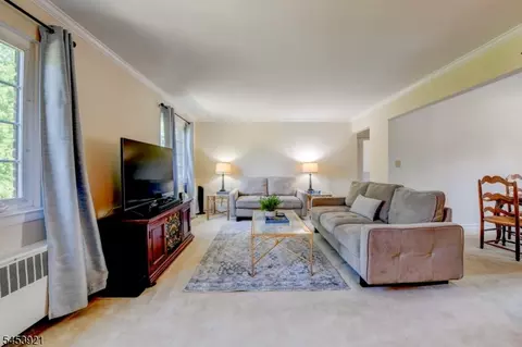 51 Troy Dr # B, Springfield, NJ 07081 photo 2