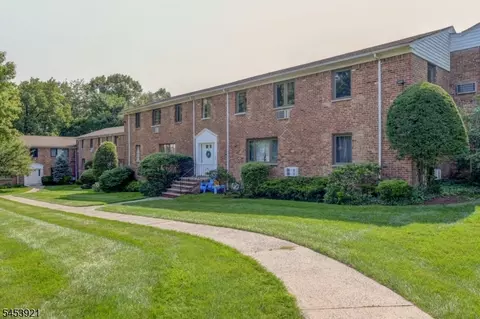 51 Troy Dr # B, Springfield, NJ 07081