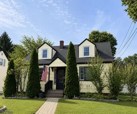 229 Greenbrook Rd, North Plainfield, NJ 07060