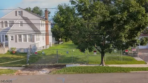 272 Beechwood Ave, Union Twp, NJ 07083