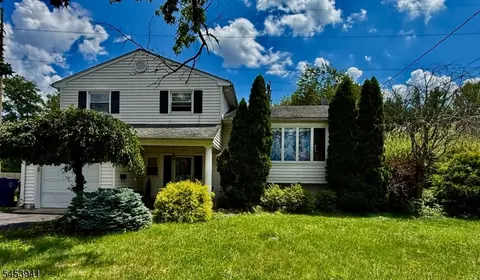 102 Georgia St, Clark, NJ 07066