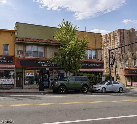6300 Bergenline, West New York, NJ 07093