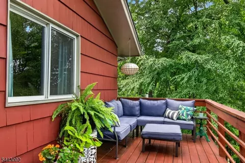 Exterior - 9 Michael Ct, Dover, NJ 07801 photo 5 of 10