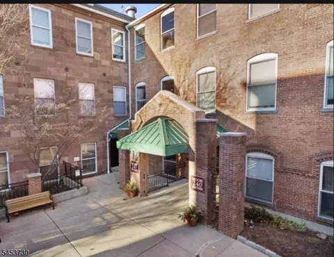 240 Main St #305, Little Falls, NJ 07424