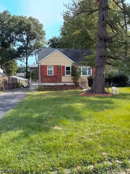 1305 Frances Ter, Westfield, NJ 07090