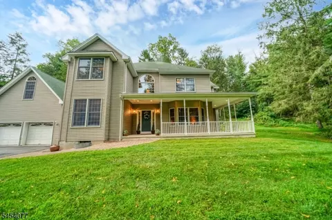 137 Lanning Rd, Blairstown, NJ 07825