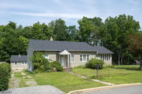 91 Sterling St, Franklin, NJ 07416