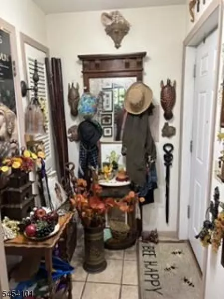 3 Jackson Hole #2, Vernon, NJ 07462