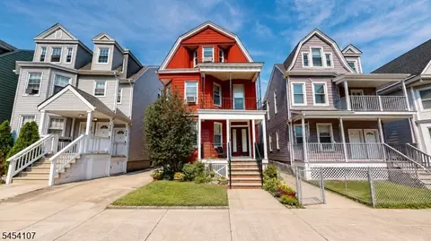 167 N 16th St, East Orange, NJ 07017