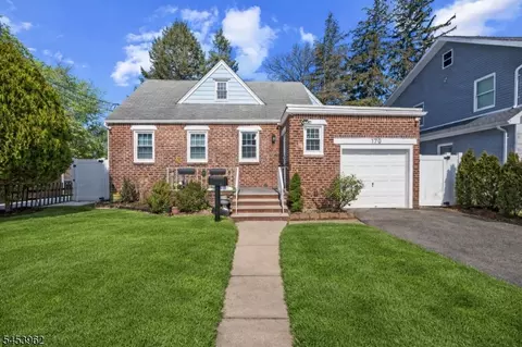 170 Clinton Ave, New Milford, NJ 07646