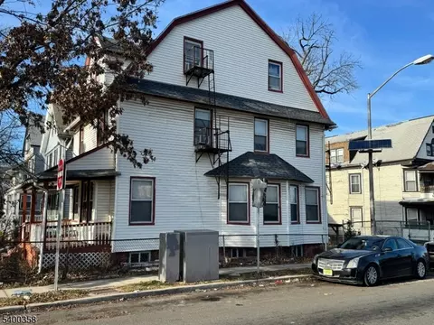 278 William St, East Orange, NJ 07017
