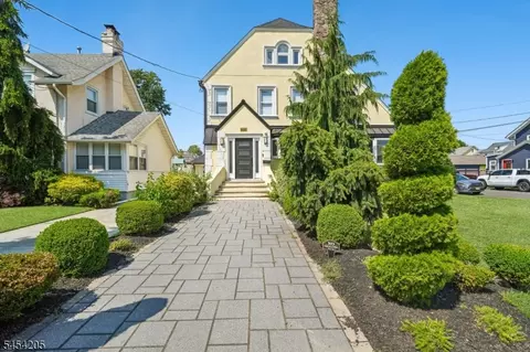877 Park Ave, Elizabeth, NJ 07208