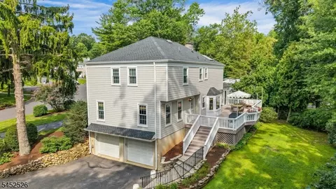5 Oechsner Ct, Berkeley Heights, NJ 07922 photo 32