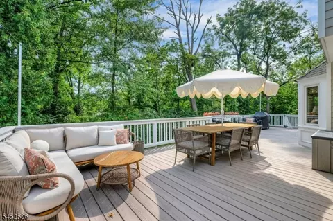 5 Oechsner Ct, Berkeley Heights, NJ 07922 photo 29