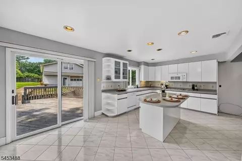 Kitchen - 163 Oldham Rd, Wayne, NJ 07470 photo 4 of 4